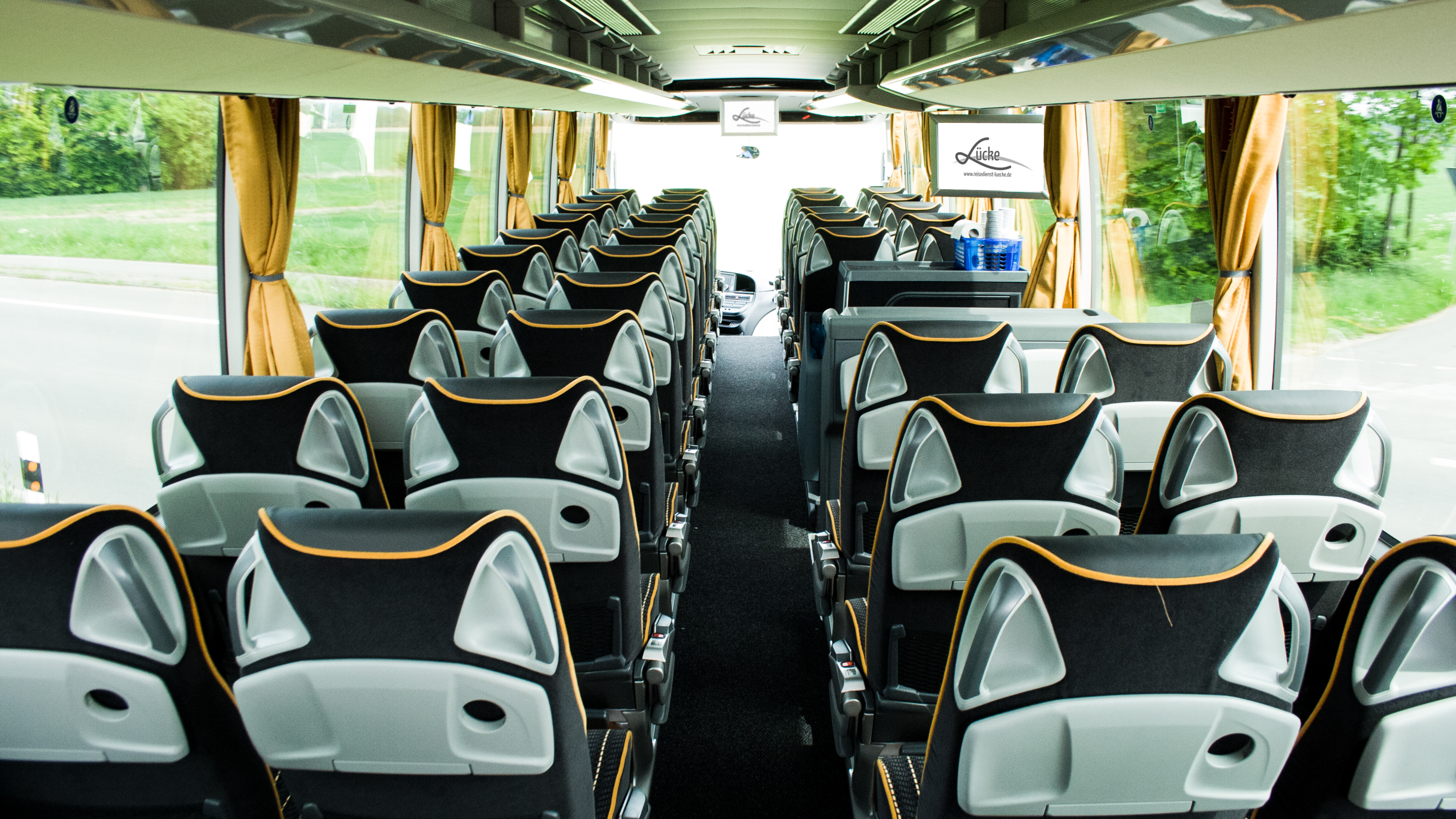 Kässbohrer Setra S 515 HD