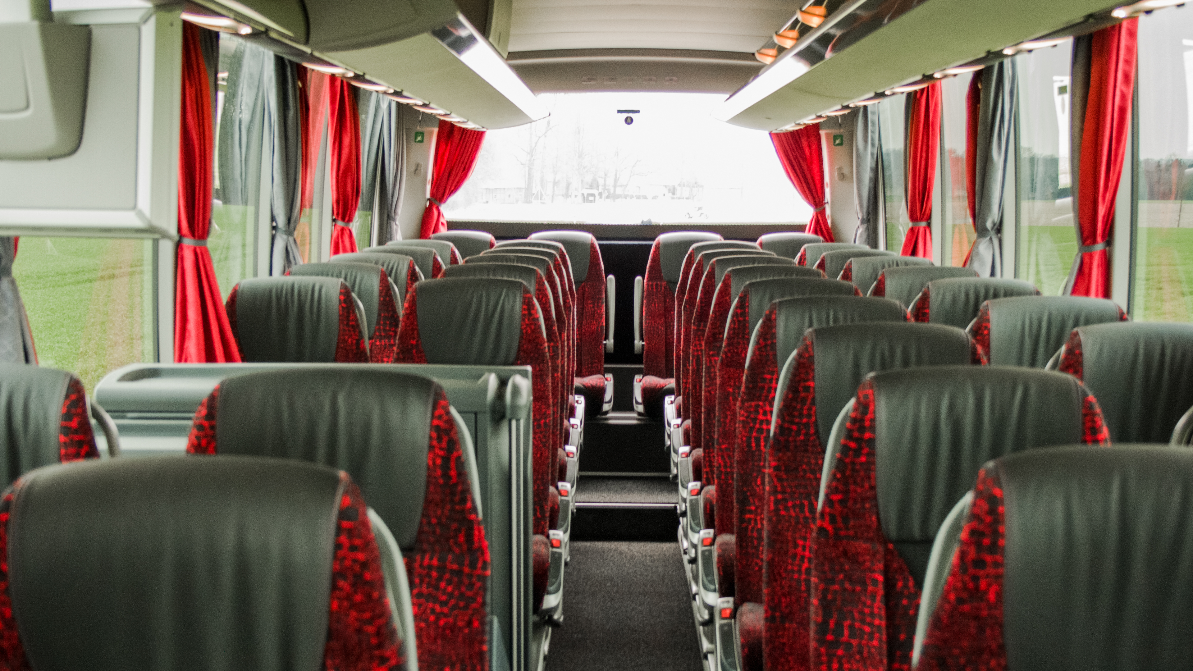 Kässbohrer Setra S 516 HD